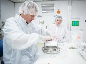 LZ researcher assembling top of Prototype